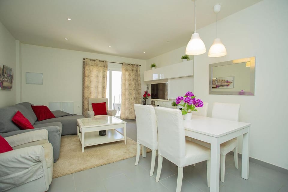 TV and multimedia, Living room, Dining area