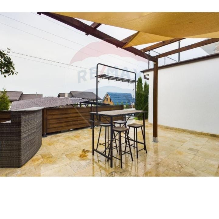 Garden, Balcony/Terrace