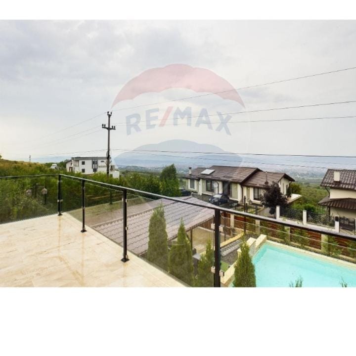 RAX Panoramic House Villa in Cluj-Napoca