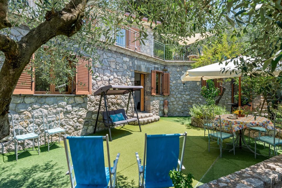 Property building, Garden