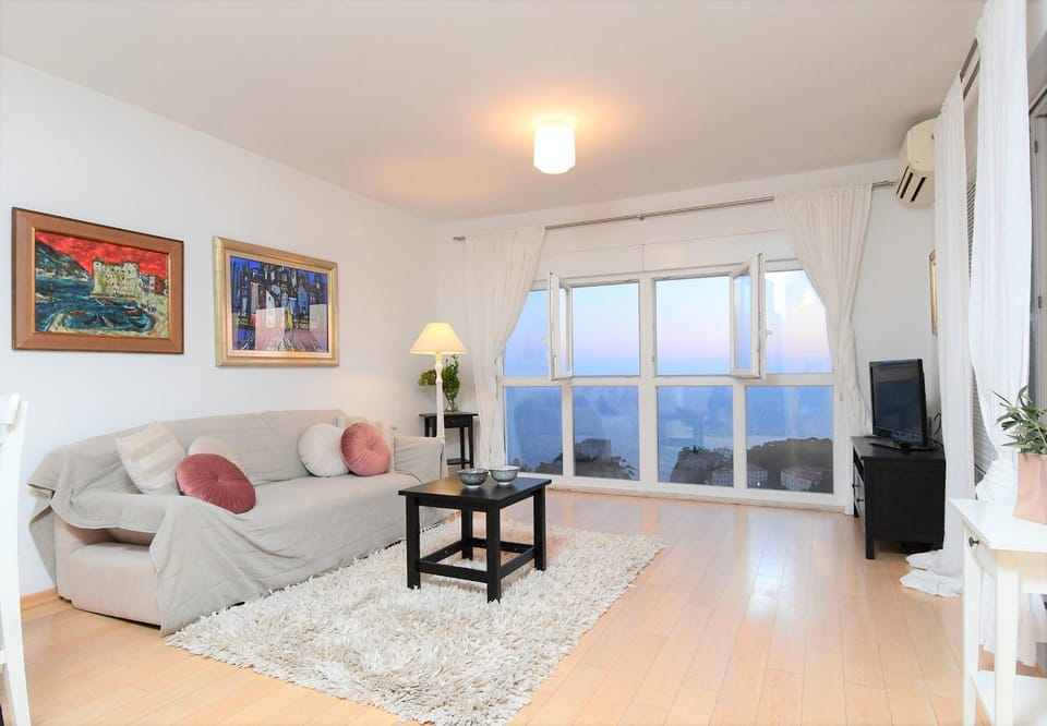 Living room, Sea view, Sea view