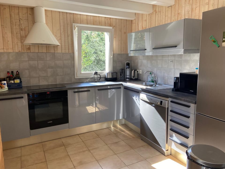Ty Eurvad - Proche des plages House in Locmaria