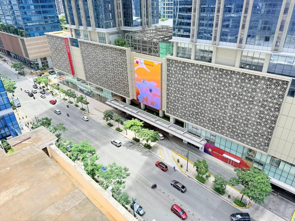 Neighbourhood, City view