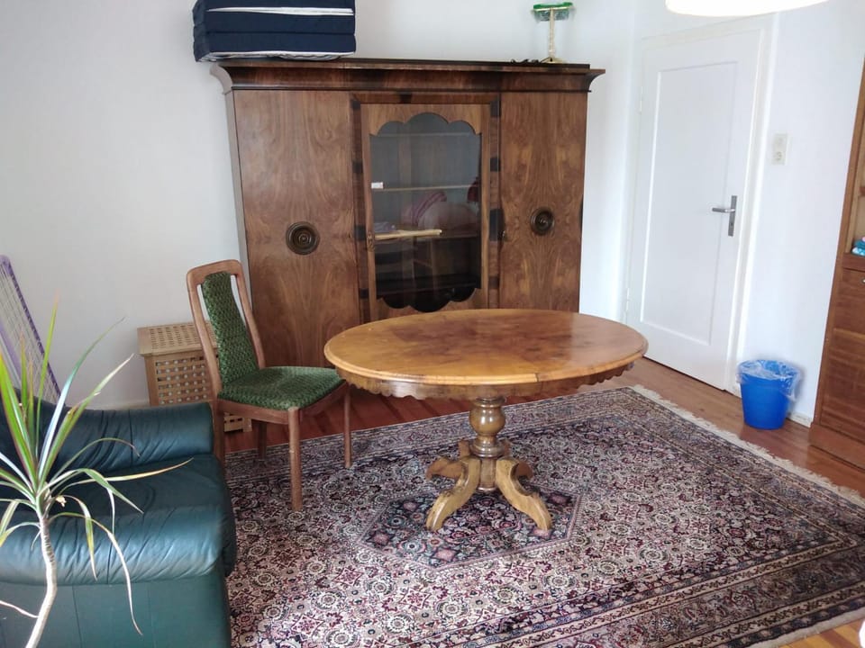Zimmer nähe Festspielhaus/HBF Vacation rental in Bayreuth