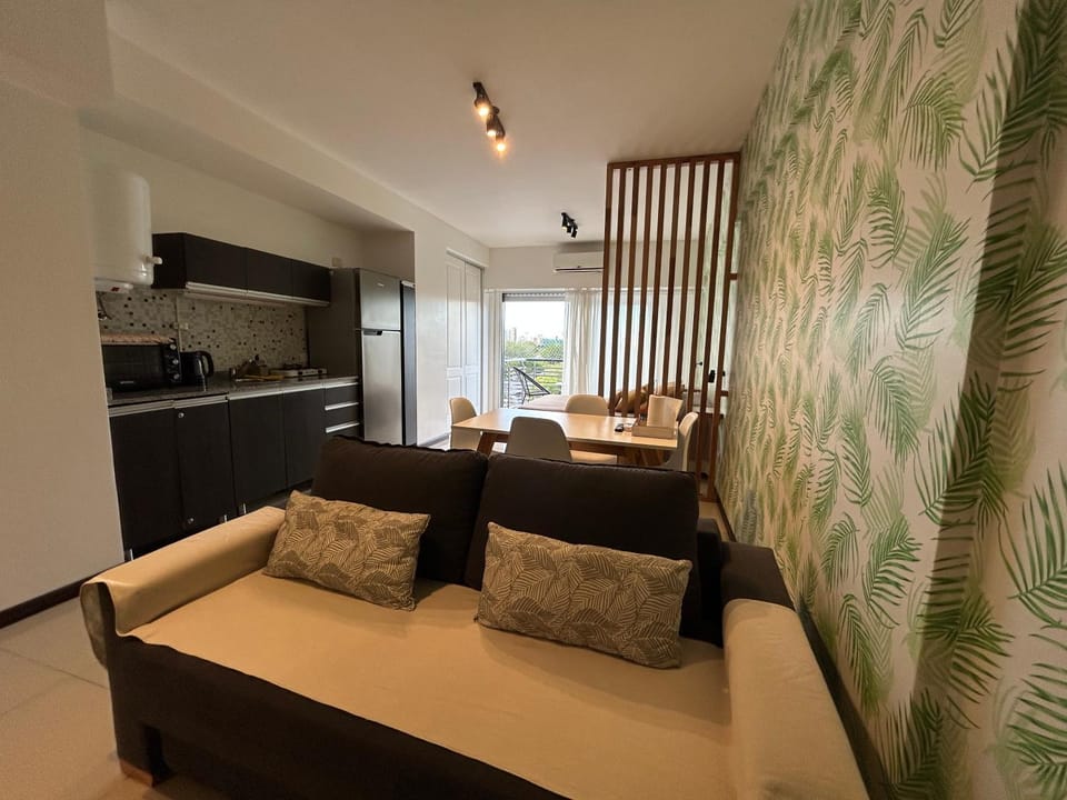 Kitchen or kitchenette, Seating area, Dining area