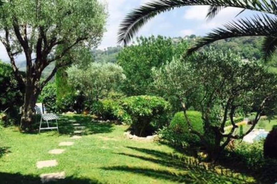 Le Saint Paul appartements dans villa provençale Apartment in Saint Paul de Vence