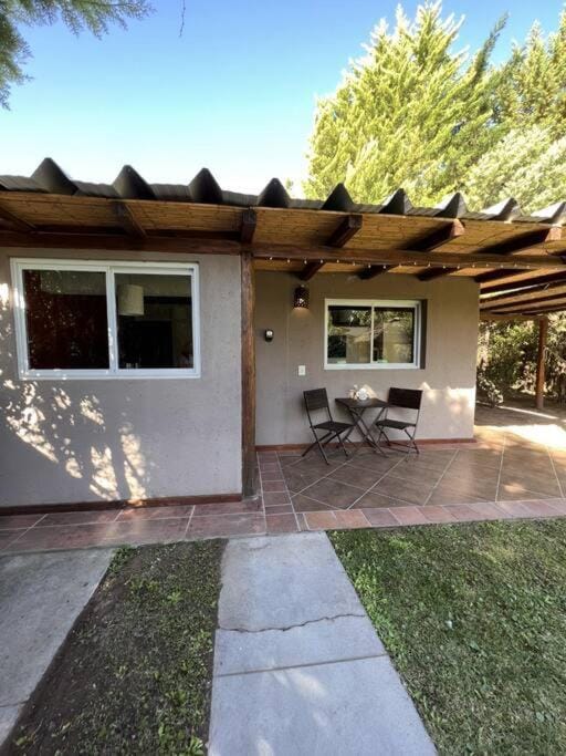 Cabaña Chacras de Caro House in Luján de Cuyo