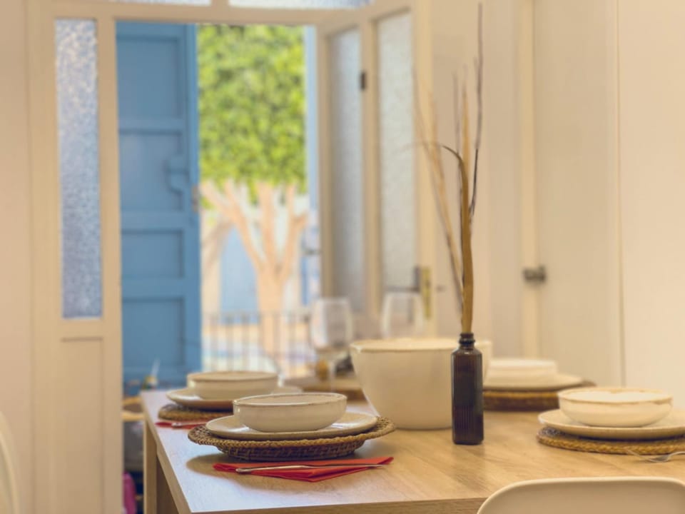Decorative detail, Dining area