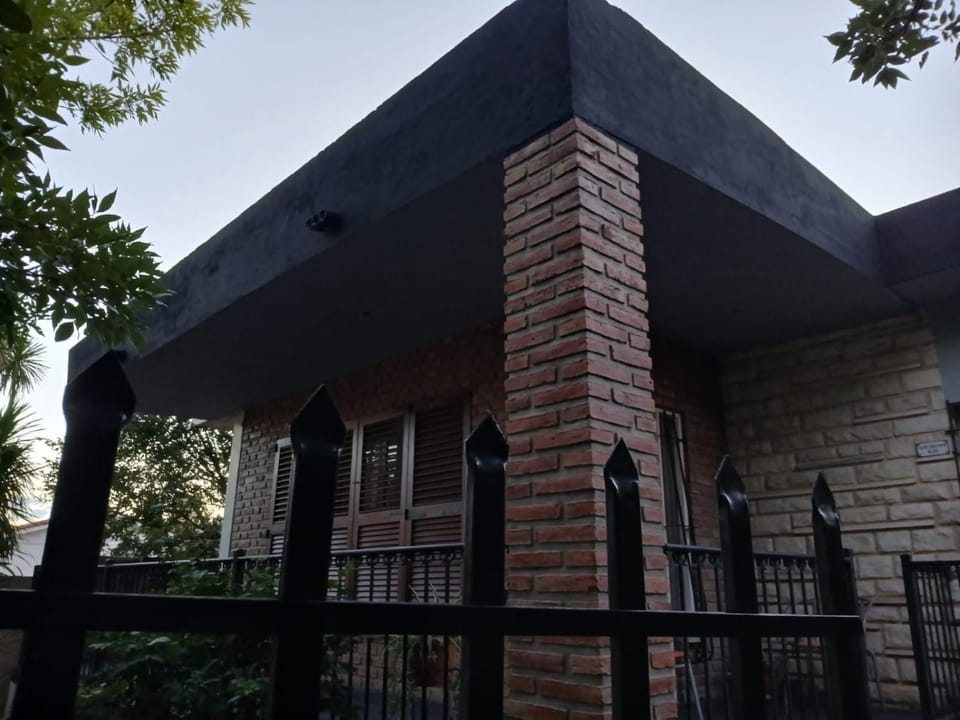 Conti House House in Capilla del Monte