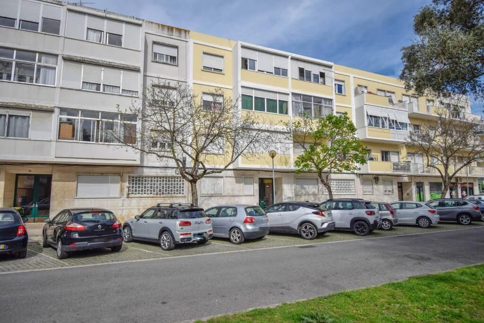 Property building, Street view, Location, Parking