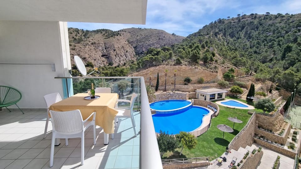 Balcony/Terrace, Pool view