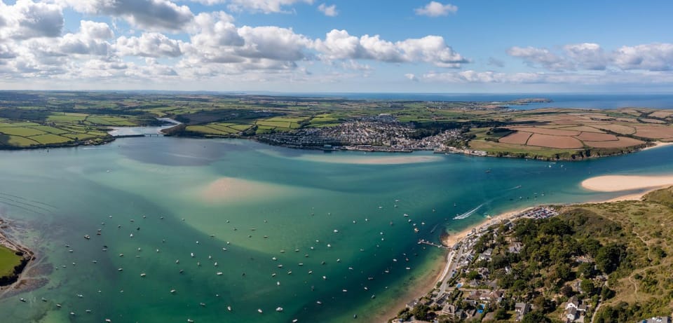 Nearby landmark, Off site, Day, Natural landscape, Bird's eye view, Beach, Lake view, Mountain view, River view, Sea view