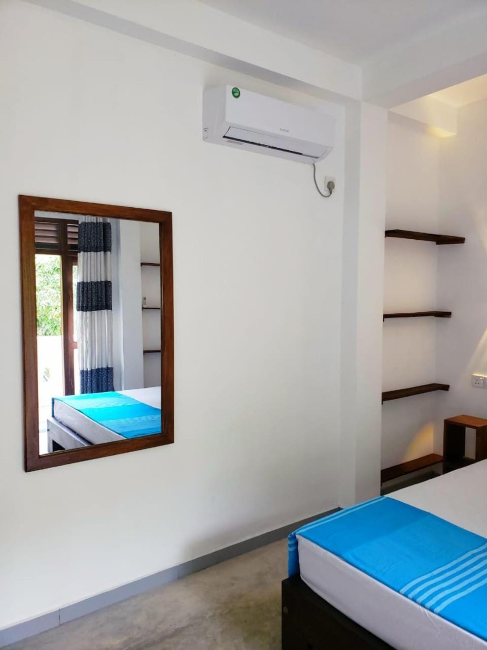 Vaas Place Apartment in Hikkaduwa