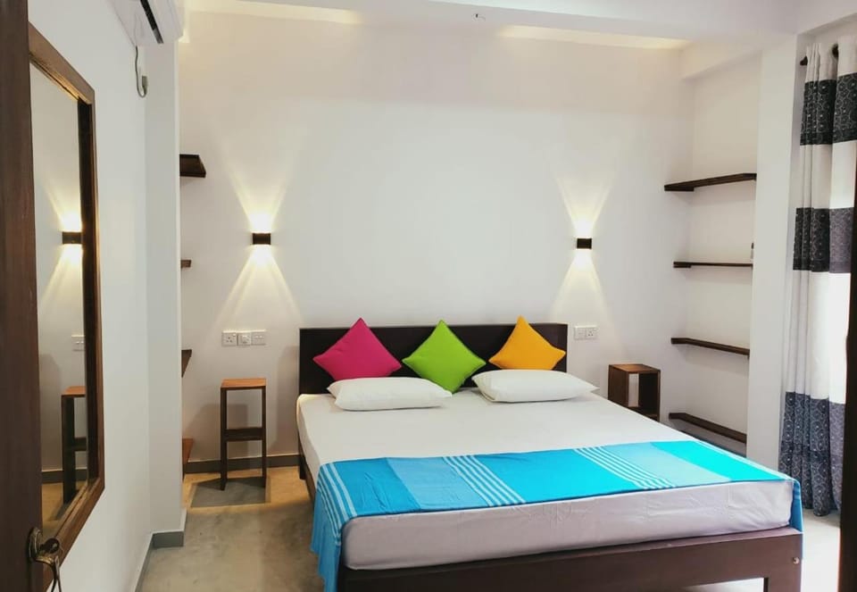 Vaas Place Apartment in Hikkaduwa