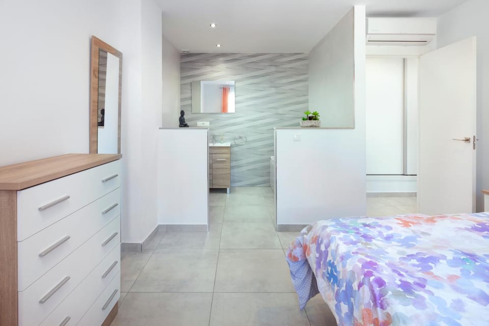 Living room, Bedroom