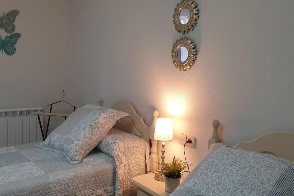 Alquiler piso completo centrico Apartment in León