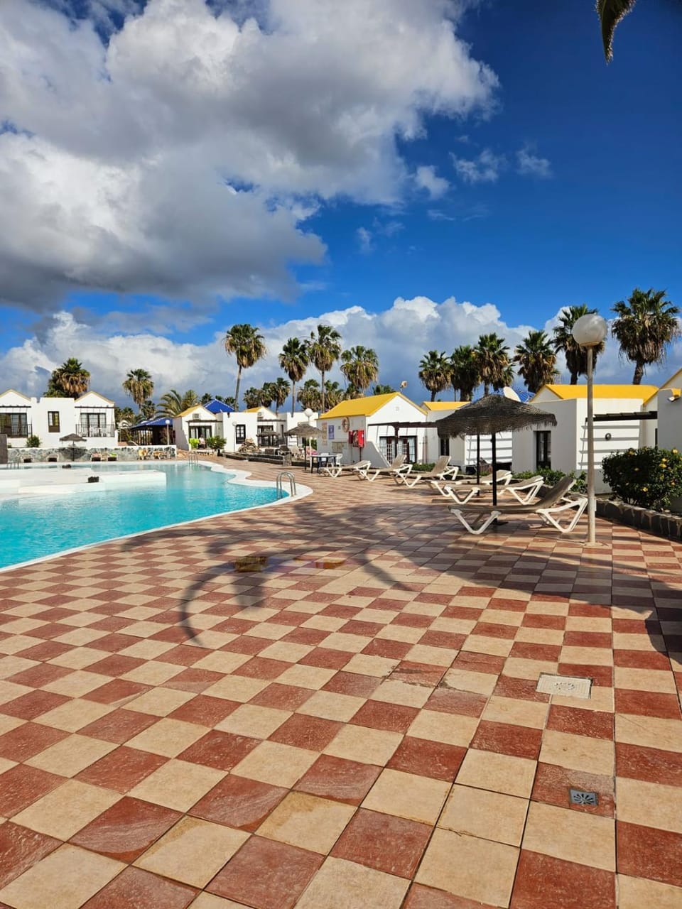 Day, Pool view, Swimming pool, Open Air Bath, sunbed