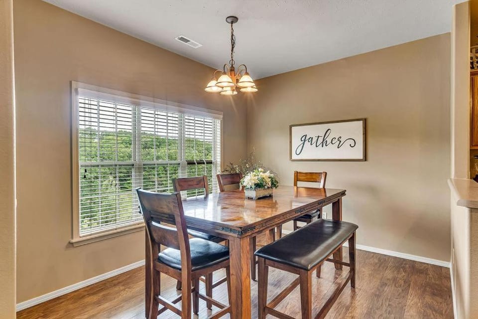 Paradise on the Fairway House in Table Rock Lake
