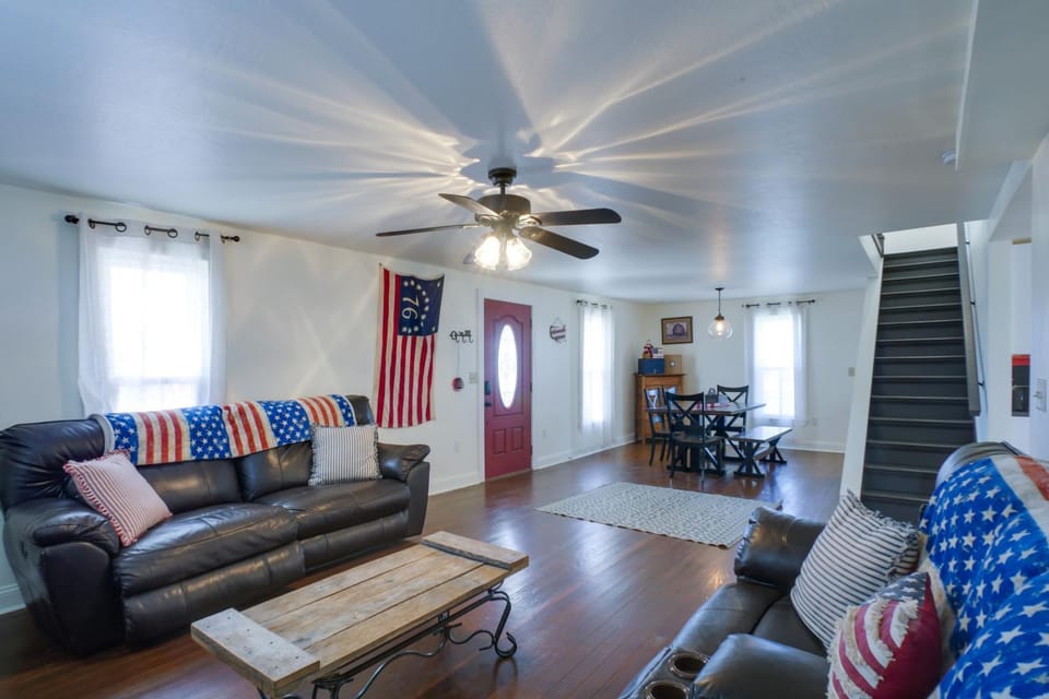 Spacious Missouri Vacation Rental with Fire Pit! House in Ozark Mountains