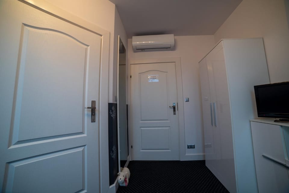 air conditioner