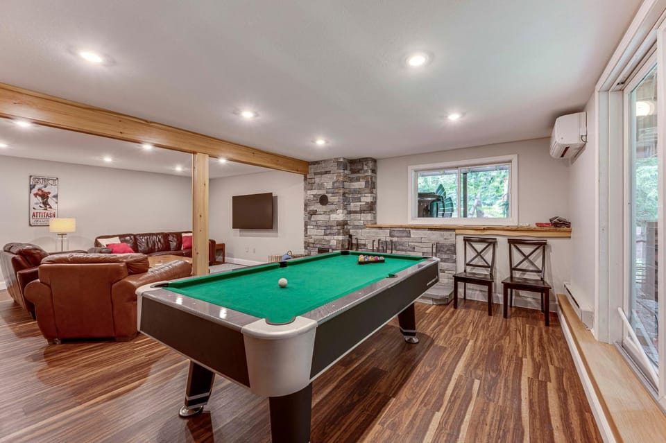Bartlett Vacation Rental w/ Wraparound Deck! House in Bartlett