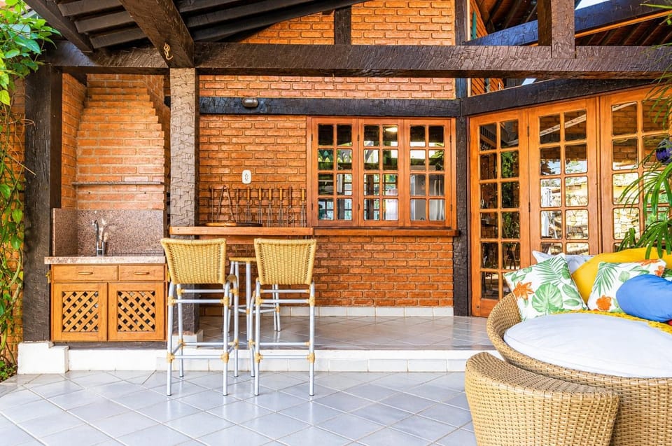 BBQ facilities, Seating area, Area and facilities