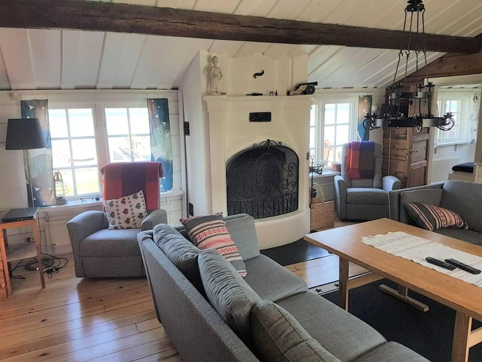 Living room, Seating area, flat iron