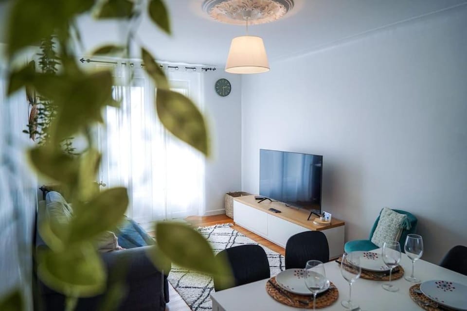 Le Straw' Berry • Fibre • Calme House in Centre-Val de Loire