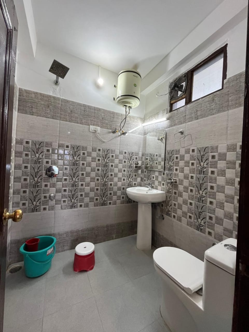Shower, Toilet, Bathroom, bidet