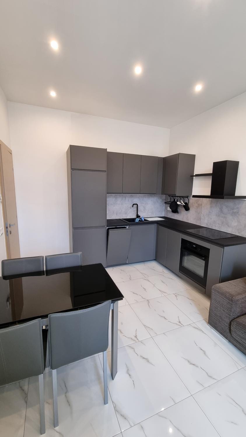 Kitchen or kitchenette, Dining area, pet friendly