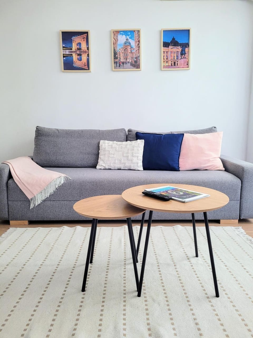 Living room, Decorative detail, Seating area