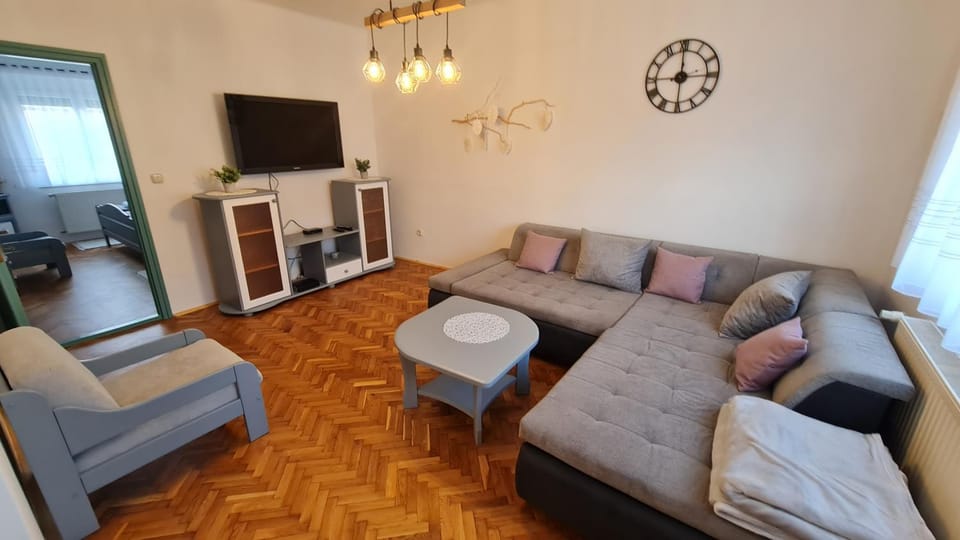 RI-JÓ apartman Apartment in Hungary