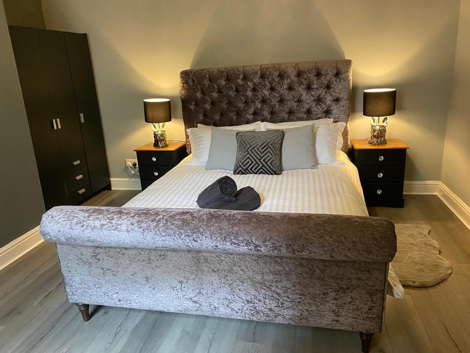Bed, Bedroom, wardrobe