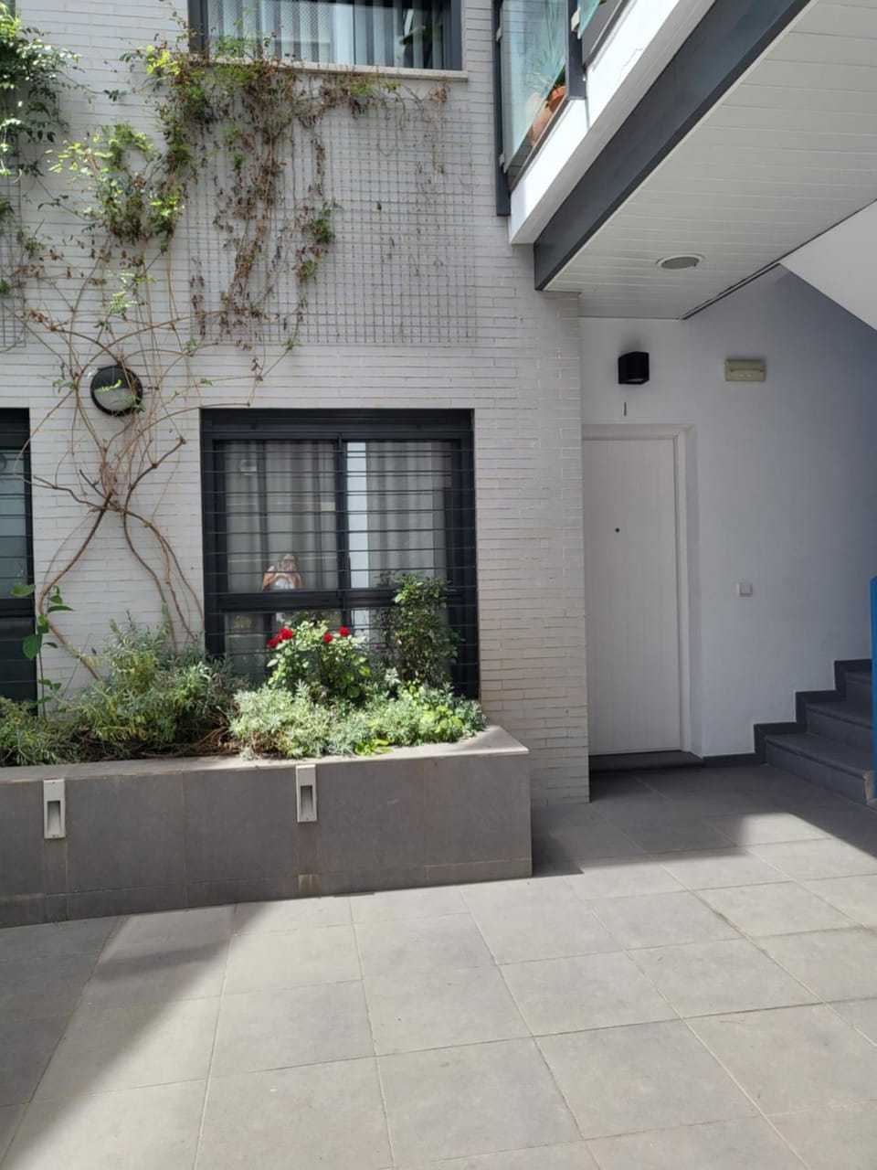 Apt céntrico, a pie de calle. Apartment in Seville