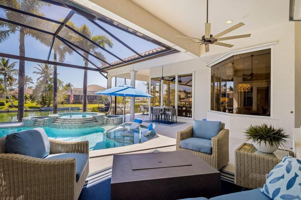 Luxury in Collingswood House in Marco Island