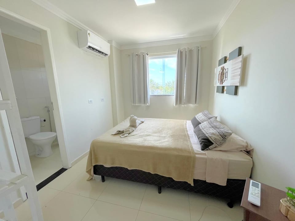 Bedroom, air conditioner