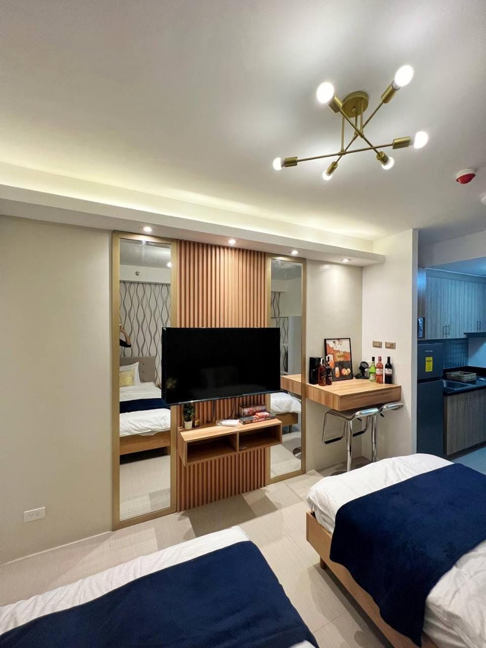 M&M Condostay at Shore 2 Residences Tower 2 Pasay City Apartment in Pasay