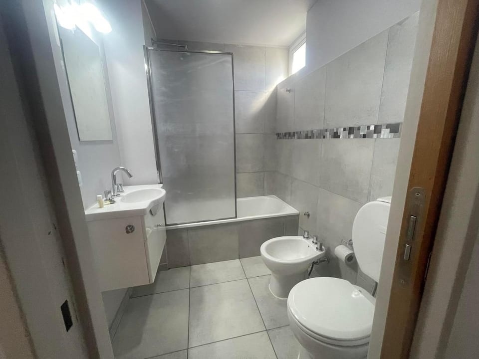 Shower, Toilet, Bathroom, bidet