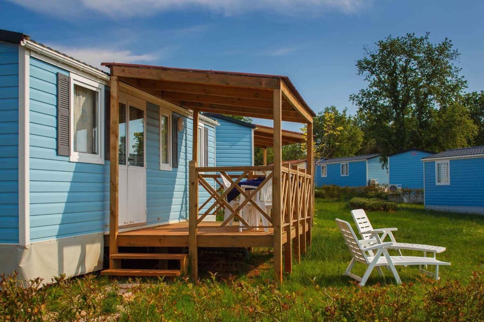 Property building, Summer