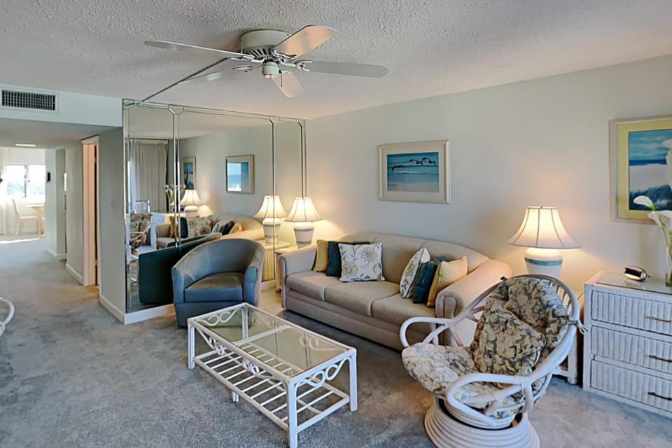Living room, Seating area, furniture, air conditioner