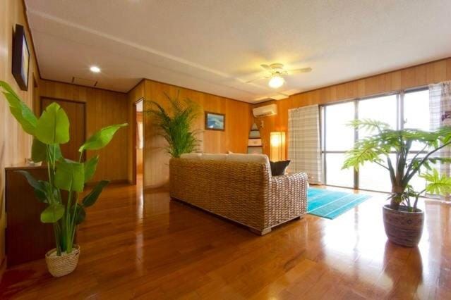 オーシャンルーム読谷 Apartment in Okinawa Prefecture