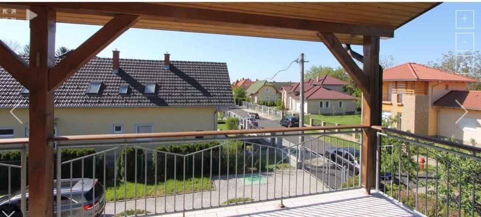 Summer, Balcony/Terrace
