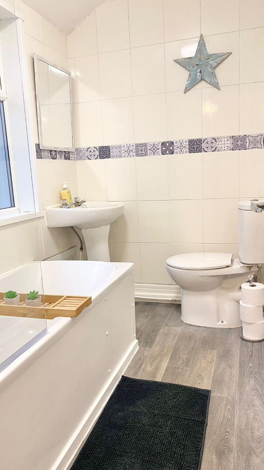 Toilet, Bathroom, Bath