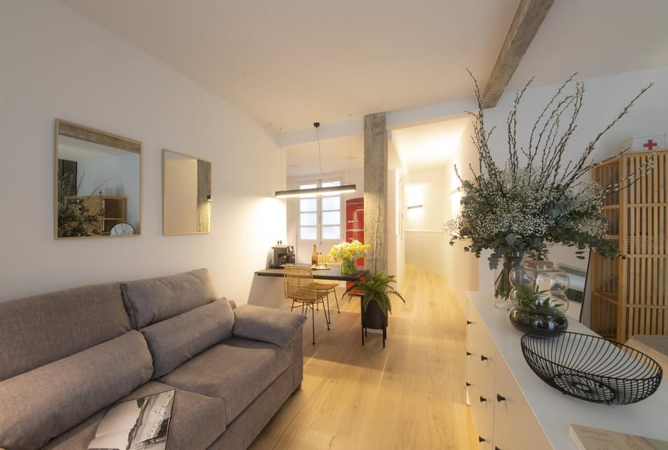 Shiny by OLdtown Apartments Apartment in San Sebastian