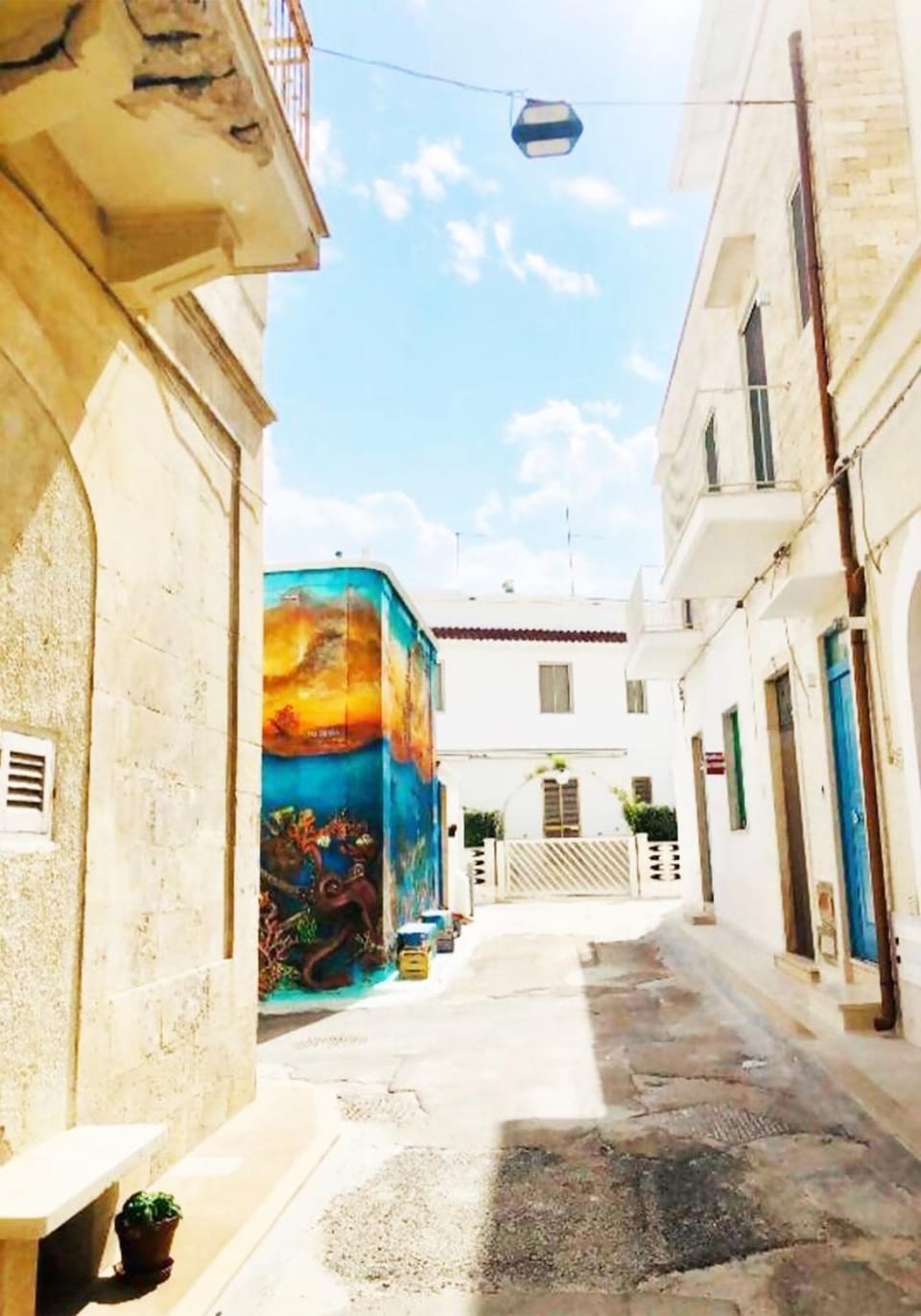 Facade/entrance