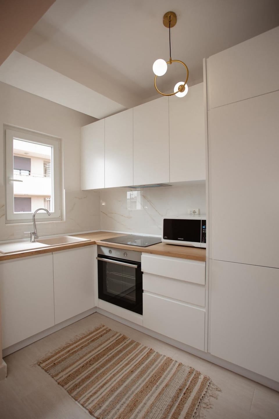Kitchen or kitchenette, minibar, pet friendly, stove