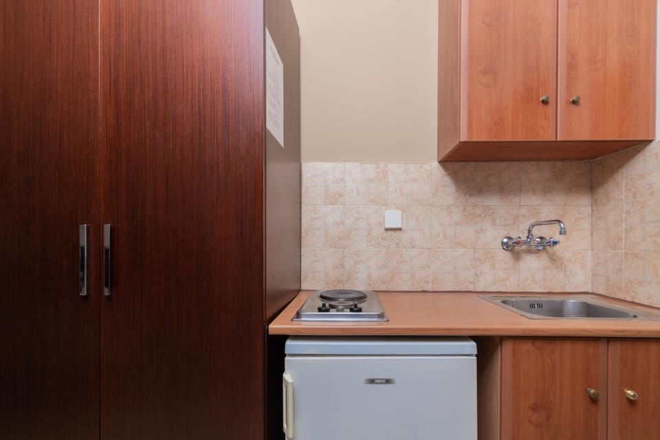 Kitchen or kitchenette, stove