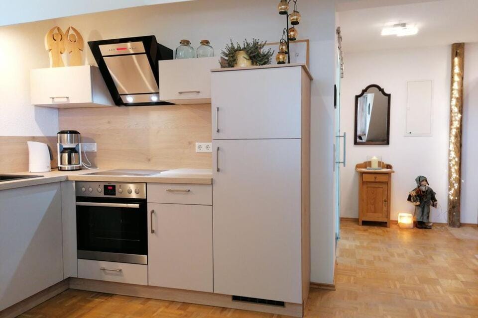 Kitchen or kitchenette, dishwasher, pet friendly, stove