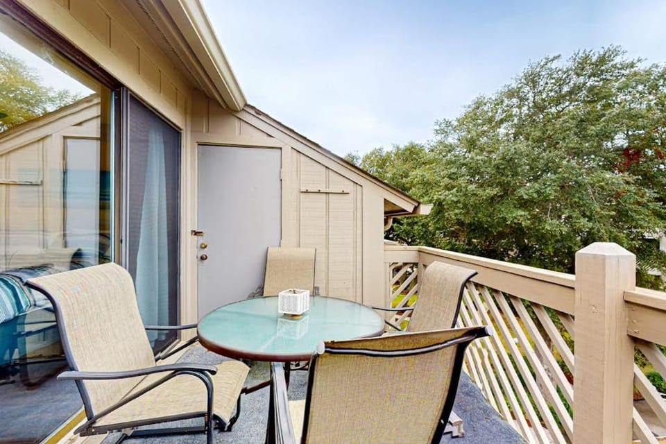 Shipwatch Pointe II Q-305 Apartment in South Carolina