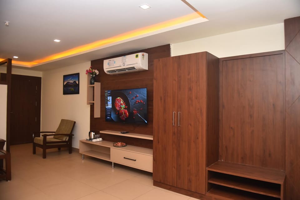 Communal lounge/ TV room, air conditioner